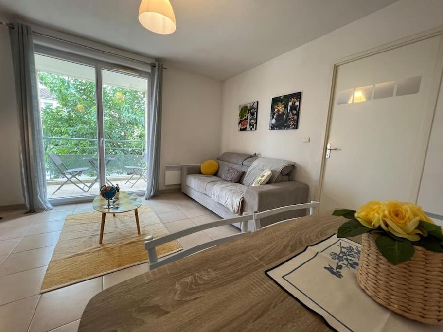 T2 Calme Et Paisible Parking Apartment Carcassonne Bagian luar foto